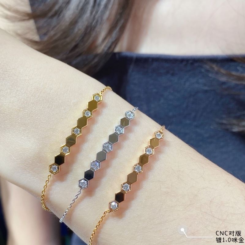 CHAUMET